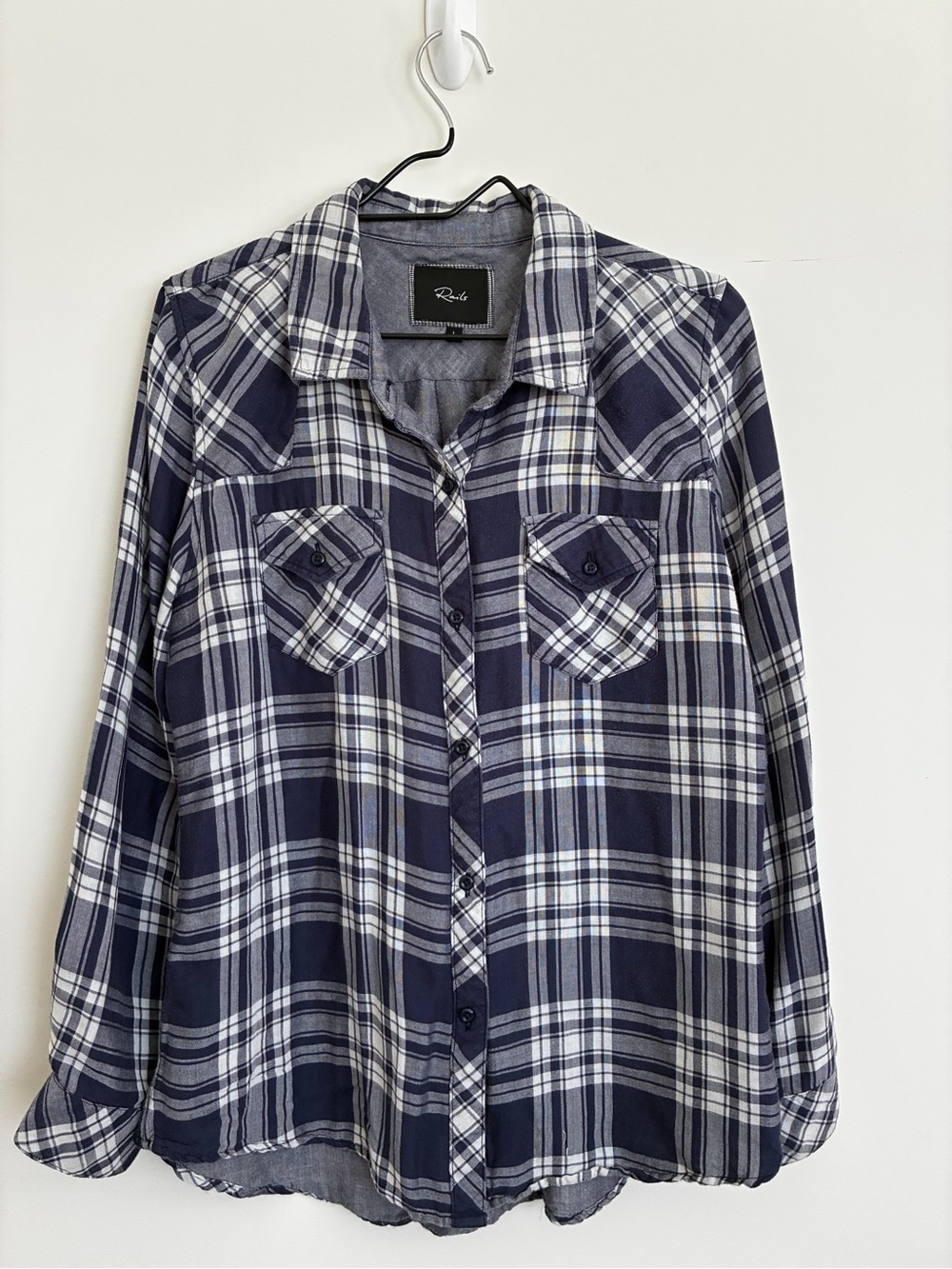Rails Navy and White Plaid Button-Down Shirt size large